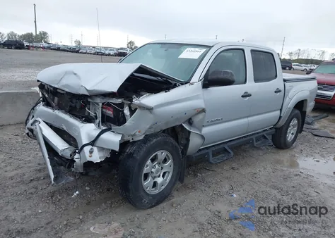 2012 Toyota Tacoma Prerunner V6 z USA, uszkodzony, nr VIN 3TMJU4GN6CM135891